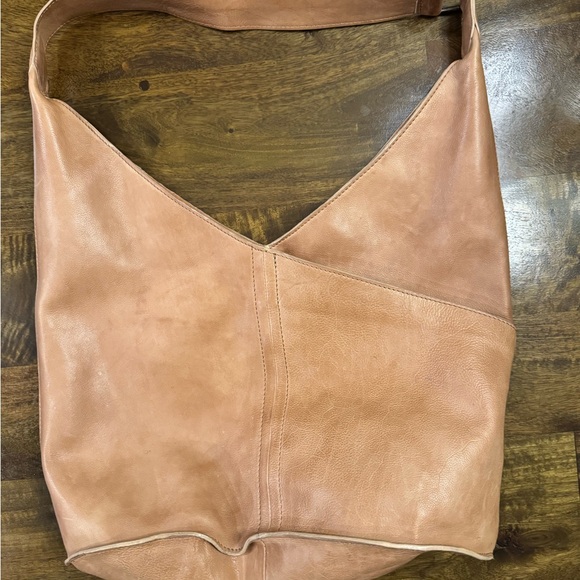 Genuine Leather Shoulder Bag - Picture 3 of 10